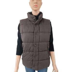 IC VEST